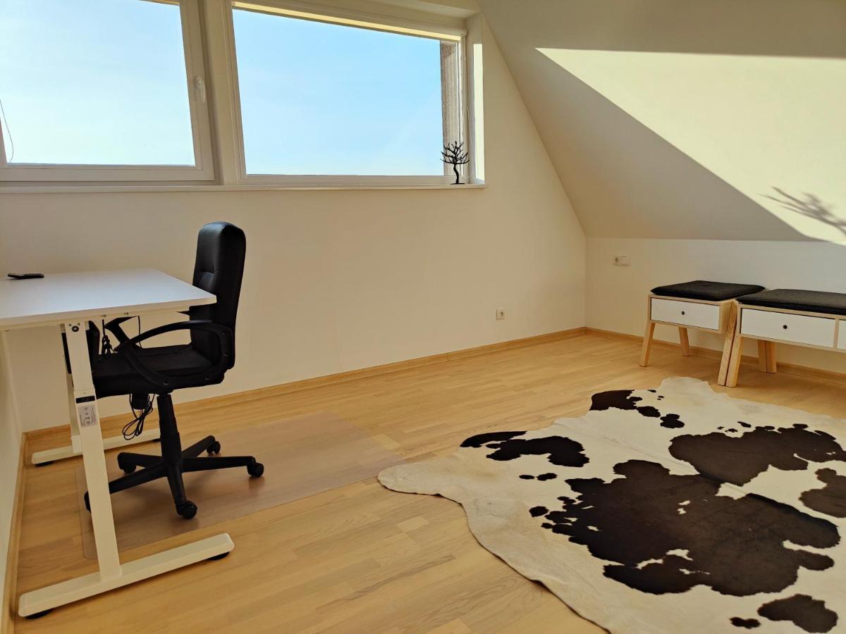 Green Hill Valley Apartments Kaunas Kültér fotó