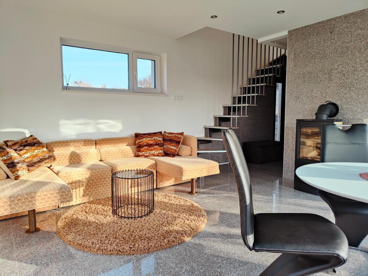 Green Hill Valley Apartments Kaunas Kültér fotó